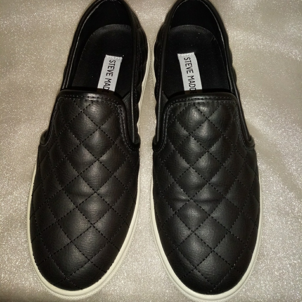 Steve Madden loafer
